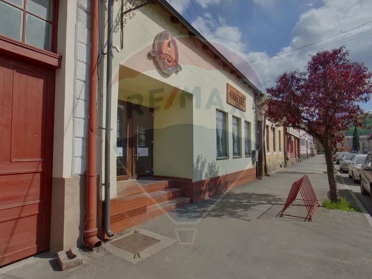 Spațiu comercial Ultracentral, strada Iuliu Maniu!