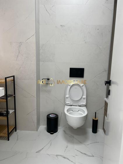 2 Camere de inchiriat | Astorium | Centrala | Parcare | Mobilat
