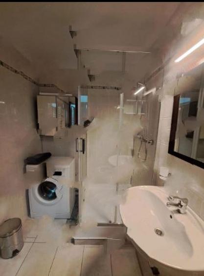 Apartament 2 Camere,Stefan Cel Mare,bl.1981,et.2/10,Amenajat,mobilat,complet