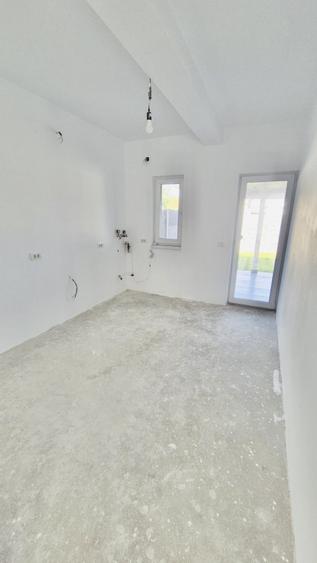 Duplex 4 camere, 110mp utili, 290mp teren in Giroc
