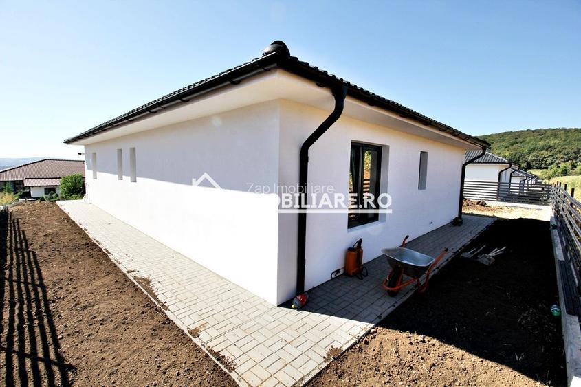 Casa pe 1 nivel,4 camere,2 bai,110 mp.1 dressing,500mp teren - 11