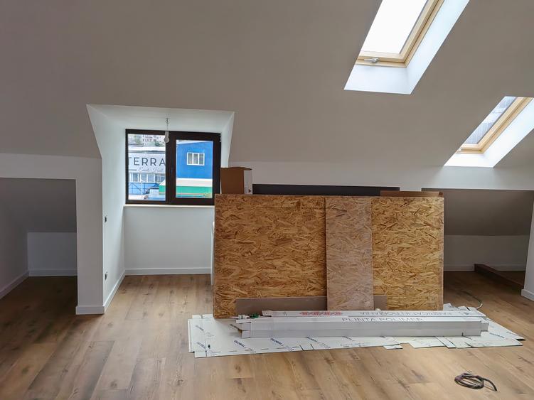 Închiriere Apartament etaj 1 și Mansarda, strada Barbu Văcărescu