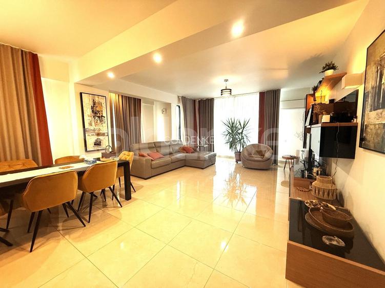 Apartament generos cu vedere catre mare - 3