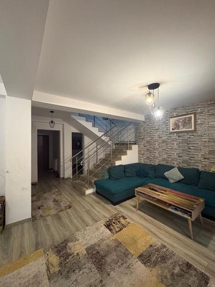 CASĂ INDIVIDUALĂ P+1 | 3 DORMITOARE | 500 MP TEREN | STR. RUBINULUI, BRAGADIRU