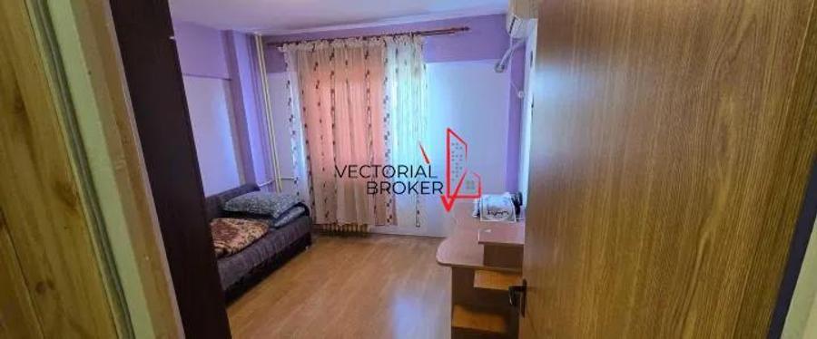 2 camere decomandate, et.5, bloc 1984, 54mp, Basarabia Costin Georgian