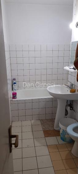 Închiriez apartament cu o cameră zona Freidorf - 3