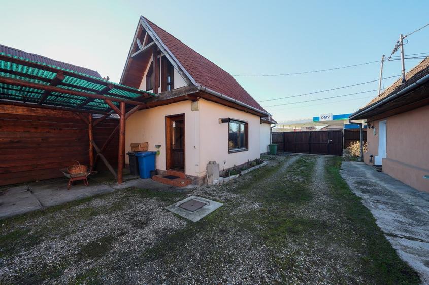 Casa de vanzare Rasnov + Spatiu Comercial | Teren 1062mp