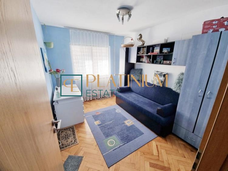 P4595 Apartament cu 3 camere DECOMANDAT, zona Calea Aradului