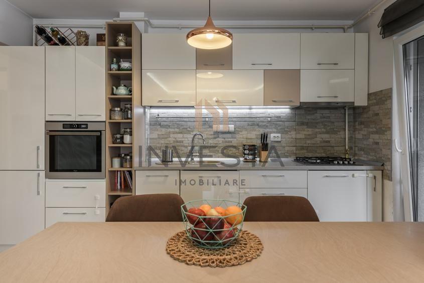 Apartament 3 camere cu terasa 34 mp, etaj intermediar, zona Buna Ziua!