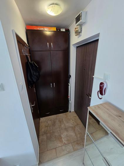 Garsoniera Piata Alba Iulia renovata si mobilata