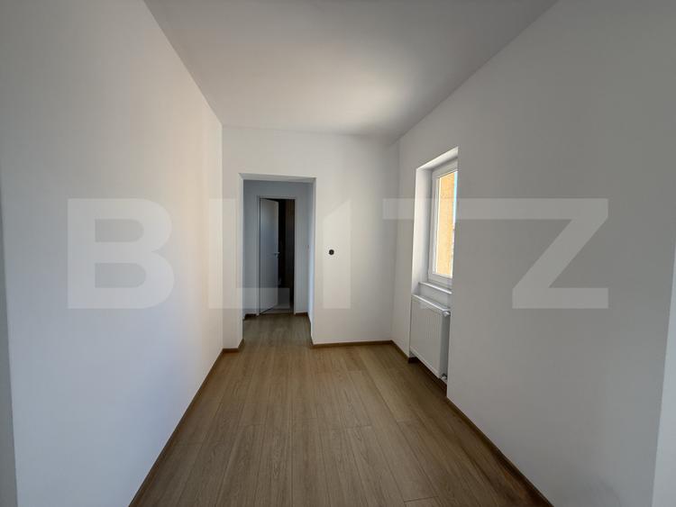 Apartament cu 4 camere, 84 mp, zona Semicentrală