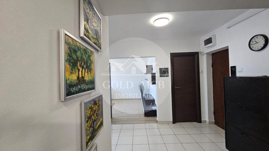 3 Camere -Bulevardul Unirii