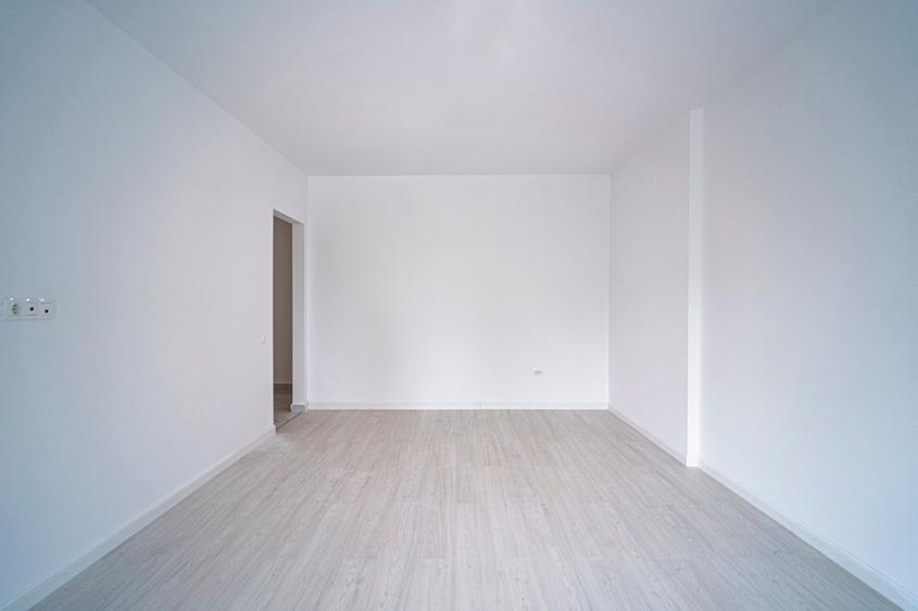Metrou Preciziei, 2 Camere - 53 mp+16 mp balcon, BLOC NOU, CENTRALA PROPRIE