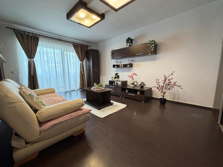 Apartament 2 camere , 2 Balcoane , Etaj Intermediar , Zona Terra !!!