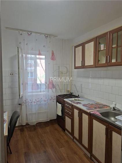 Apartament 2 camere mobilat, utilat clasic, etaj 1 - Soarelui - 10