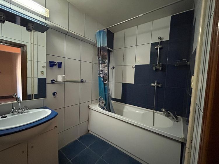 Duplex 3 camere Calarasilor - Etaj 2 si 3, suprafata totala 103mp.