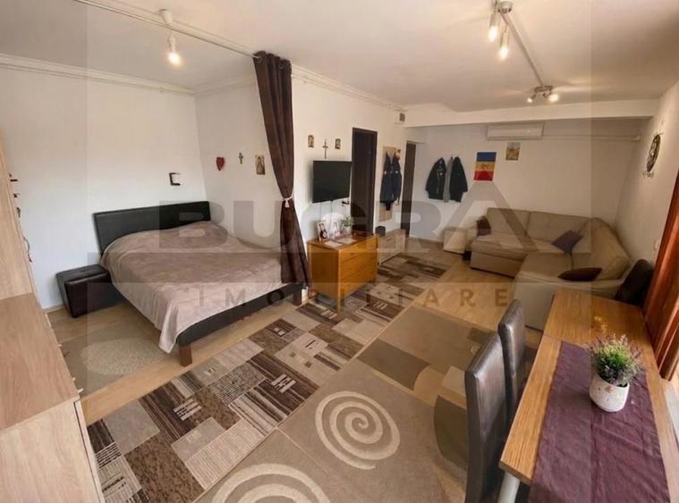 Apartament, 40mp, parcare, etaj intermediar, terasa 25mp, zona Petrom