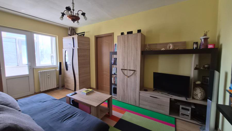 Ciresica /Tomis Nord - ap 3 cam, semidecomandat cf 3 , et 3/4