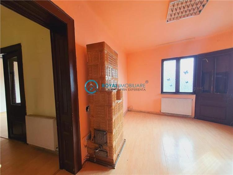 Royal Imobiliare - Vanzare vila zona Rudului