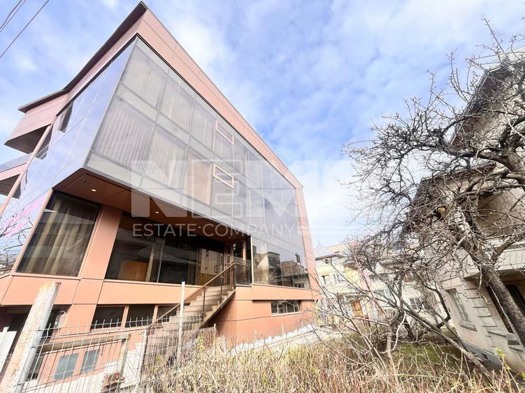 Spatiu Birouri Modern I Suceava/Central I 170Mp I 2000Euro+tva/luna