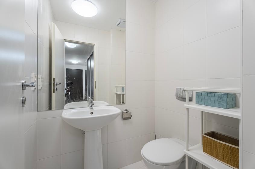 Apartament 3 camere - Vanzare - complex Delea Veche 24 - Calea Calarasilor