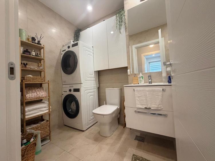 Vanzare apartament 2 camere Hils Pallady