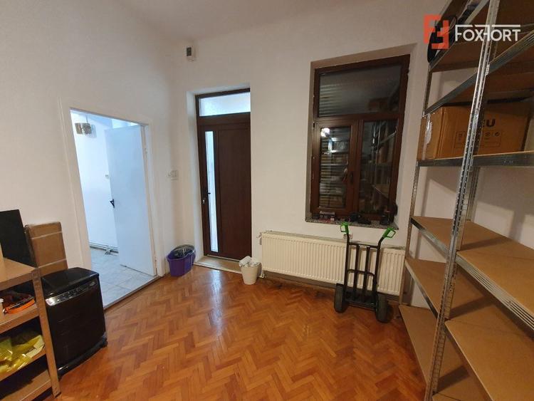 COMISION 0% Apartament cu 3 camere, cladire istorica - zona Iosefin