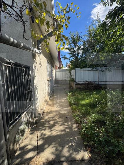 Casă din cărămidă, 54 mp, teren 466 mp, zona Stefan cel Mare