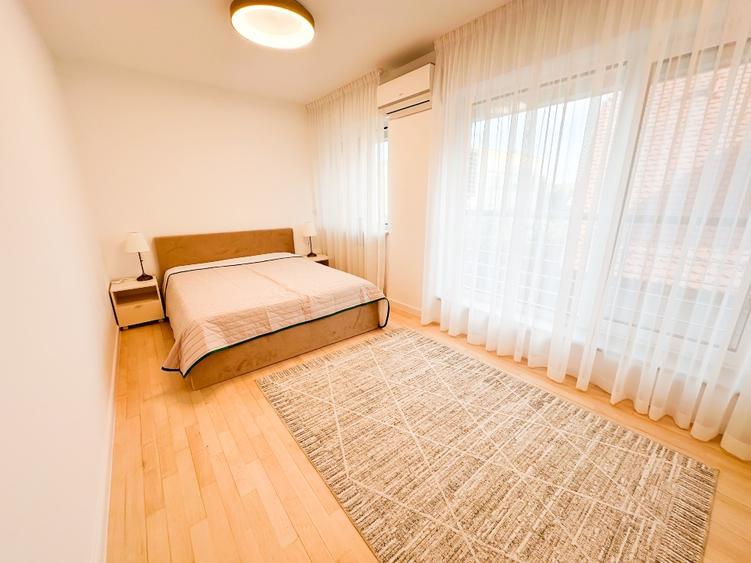 Stradal Bulevardul Aviatorilor 37 / Mobilat / Proaspat renovat / Garaj