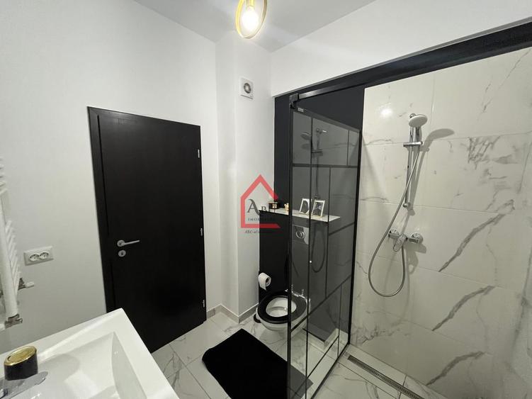 Ap modern cu 2 camere | zona Centrala - Palas