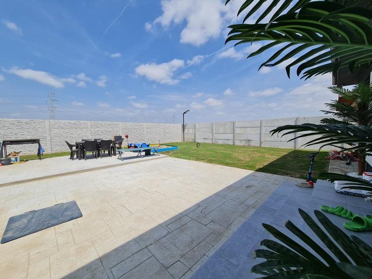 Casă Parter - Dormitor Matrimonial - Teren 365 mp - 115000 euro - Comuna Berceni