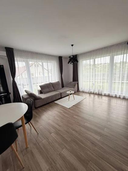 Apartament tip penthouse | 3 camere | 2 băi | terasă 140mp | Iris