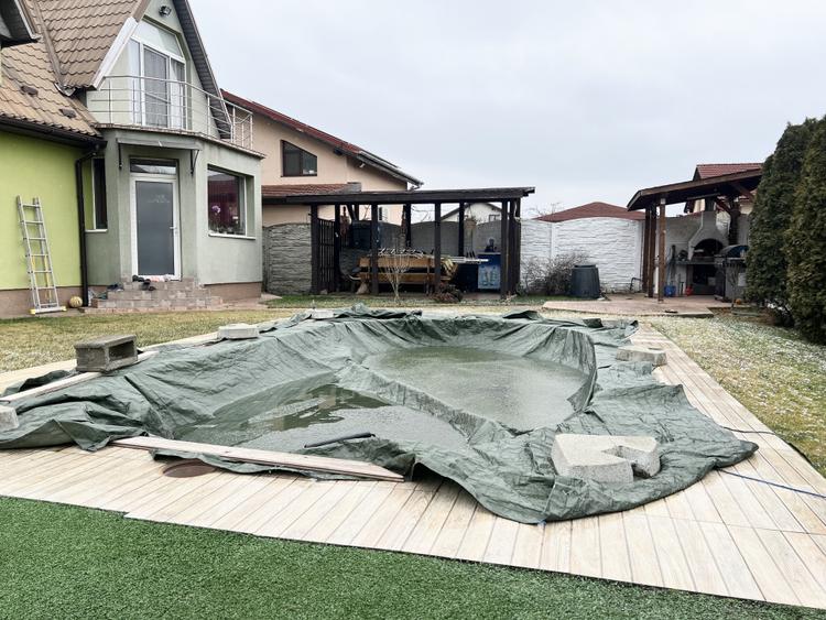 Casa Individuala, 170mp Utili, 500mp Teren,Piscina exterioara-Sacalaz