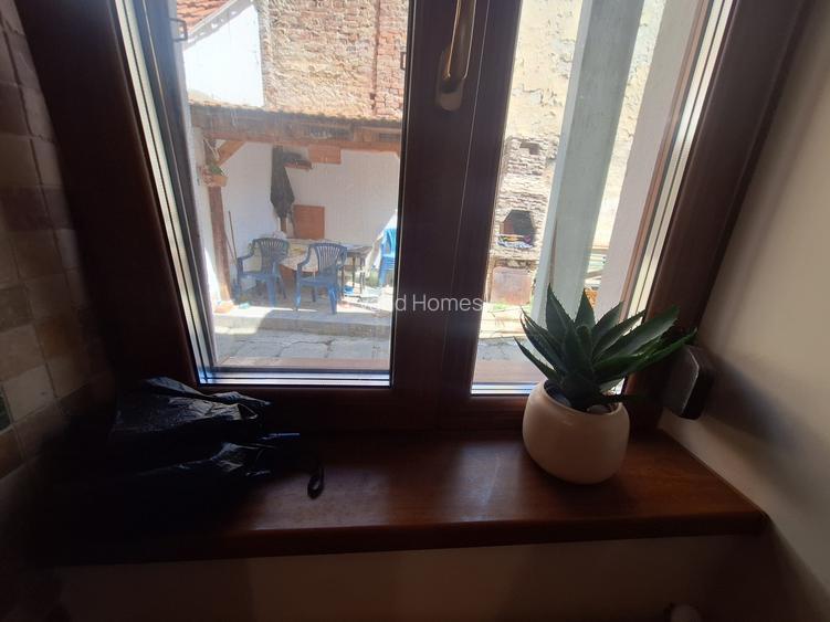 Apartament spatios cu 1 camera-complet renovat, mobilat si utilat-zona Traian - 13