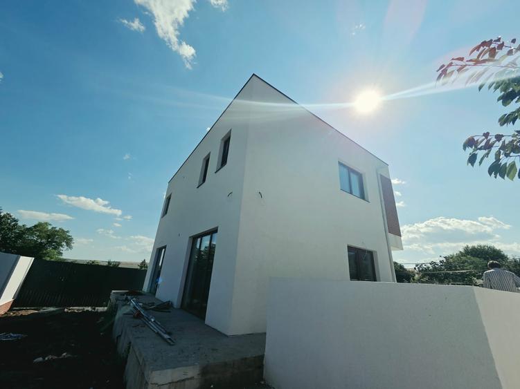 Casa noua tip Vila Constructie 2026-de vanzare!