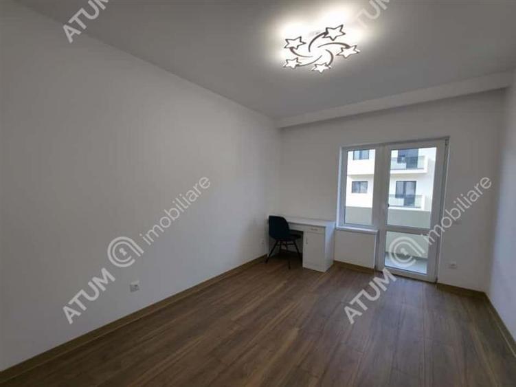 Apartament cu 3 camere balcon loc de parcare zona Doamna Stanca