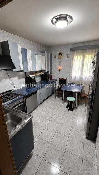 Casa cu etaj si cladire separata de 250mp - 7