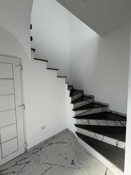 Spatiu comercial, 90 mp , chirie , Radauti