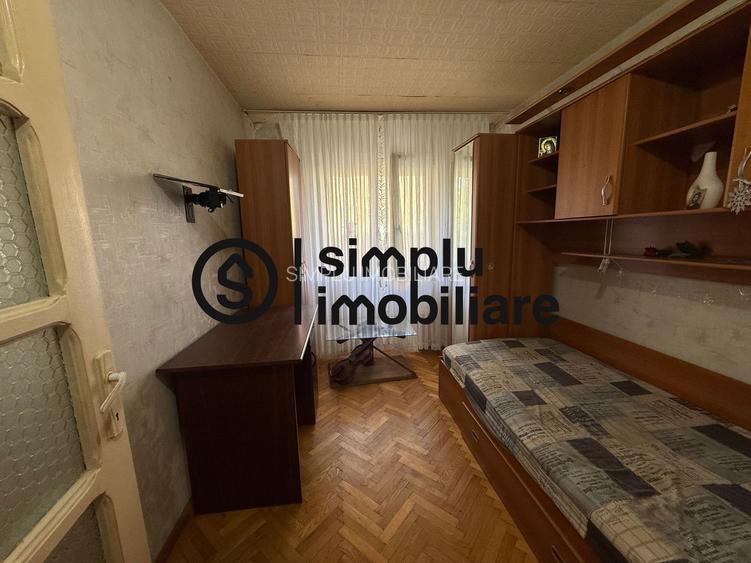 Apartament 3 camere semidecomandat et 2/4 - 11