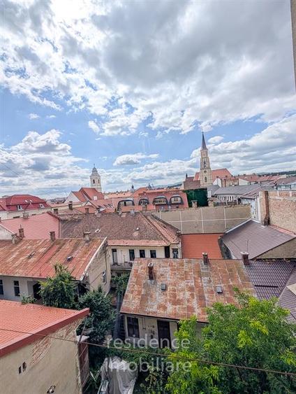 Apartament 2 camere, cladire istorica, Piata Muzeului, Central