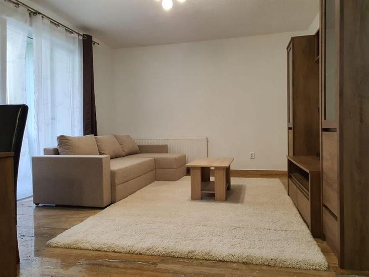 Apartament 2 camere cu balcon in City Residence