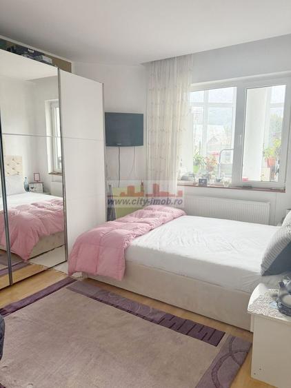 Vanzare apartament 3 camere in Vila Parter Inalt Busteni Prahova