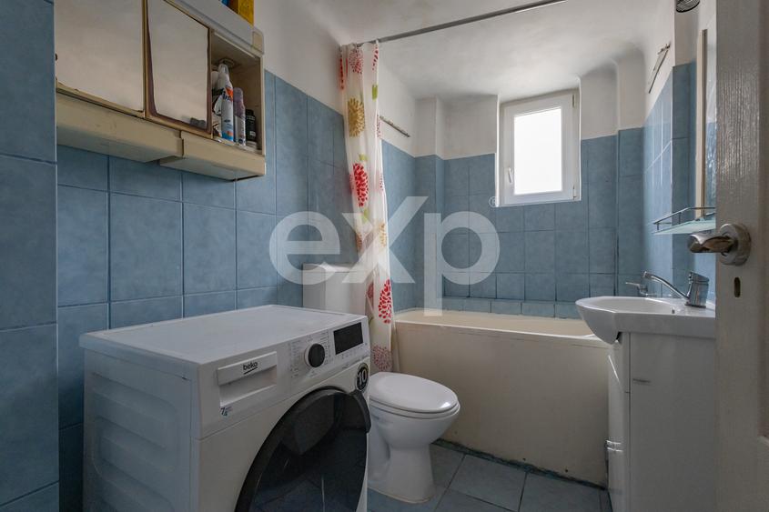 De vânzare apartament 2 Camere în Buziaș