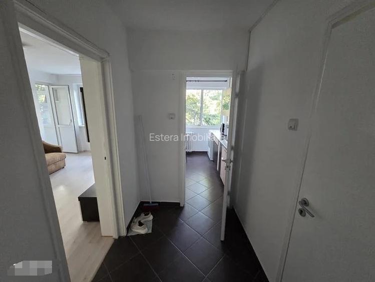 APARTAMENT DE VÂNZARE CU DOUĂ CAMERE IN ZONA DRUMUL TABERI SEC.6 - 3