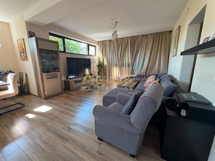 EXCLUSIVITATE - VILA INDIVIDUALĂ P+1+M+pod - 3