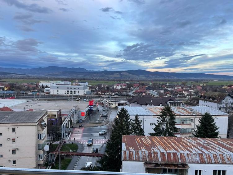 Apartament exclusivist bloc nou zona Deva Mall-Piata Centrala sau schimb