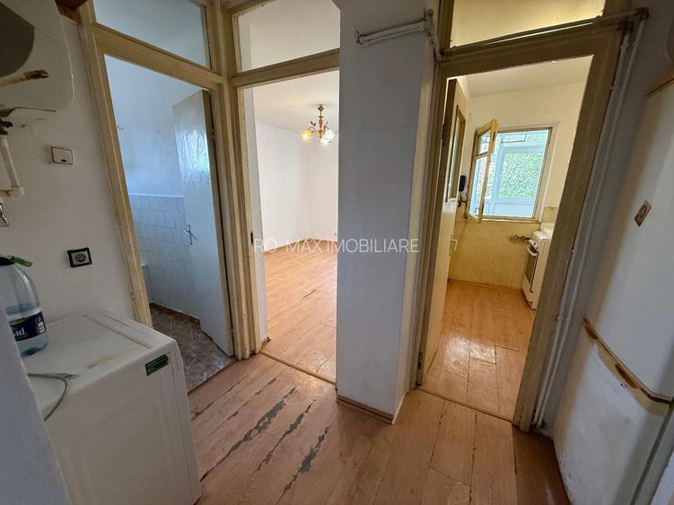 Garsonieră 27 mp cu balcon - etaj 2 - nemobilata -bloc an 1980 - 6