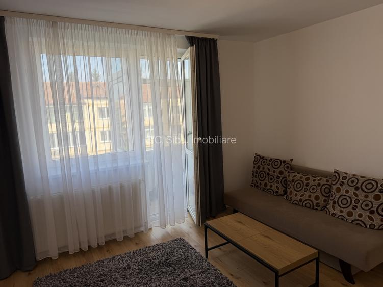 ap 2 camere et 4 cu Balcon M. Viteazu  str Miraslau - 2