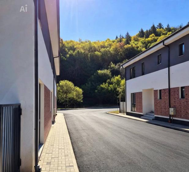Duplex cu zonă de recreere în pădure, Florești – Tăuți
