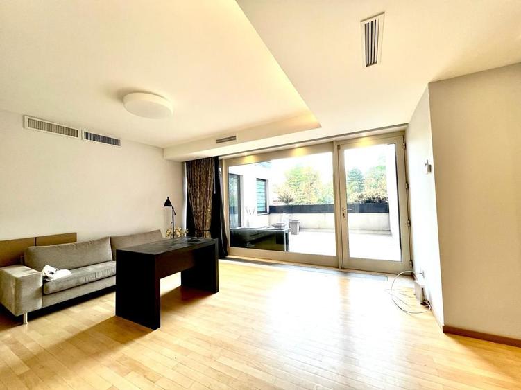 Kiseleff | 6 rooms 335 sq.m | 2 Parkings | Furnished or not | For rent